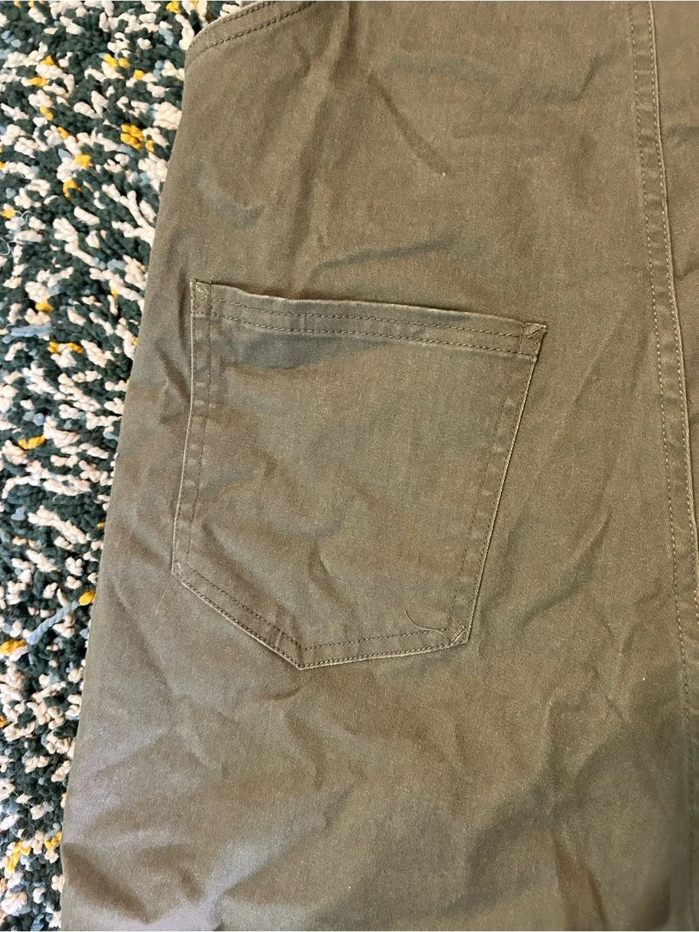 Toad&Co Olive Green Short Women's Overalls - Picture 7 of 8